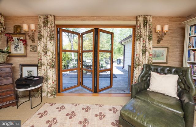5447 CARVERSVILLE RD, Doylestown, PA 18902