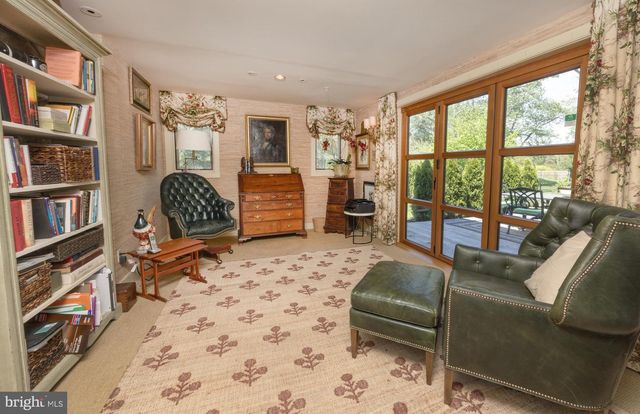5447 CARVERSVILLE RD, Doylestown, PA 18902