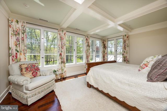 5447 CARVERSVILLE RD, Doylestown, PA 18902