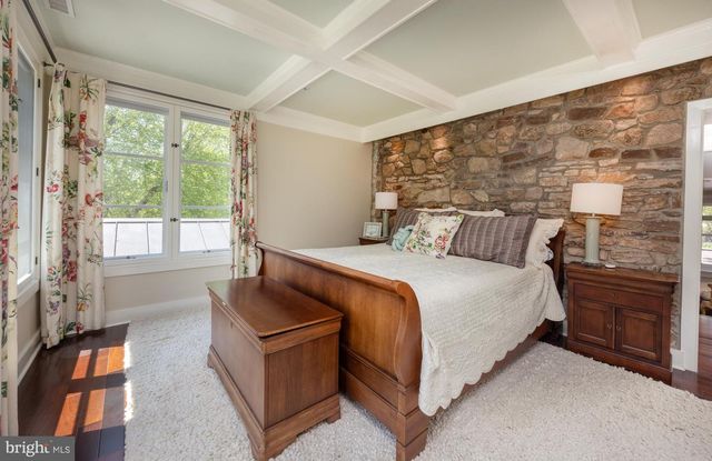 5447 CARVERSVILLE RD, Doylestown, PA 18902
