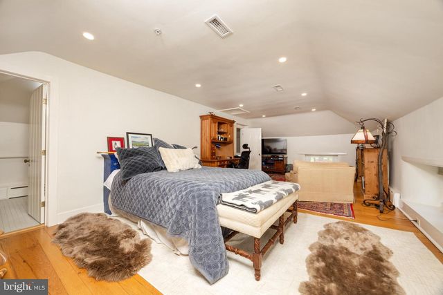 5447 CARVERSVILLE RD, Doylestown, PA 18902