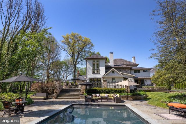 5447 CARVERSVILLE RD, Doylestown, PA 18902