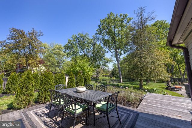 5447 CARVERSVILLE RD, Doylestown, PA 18902