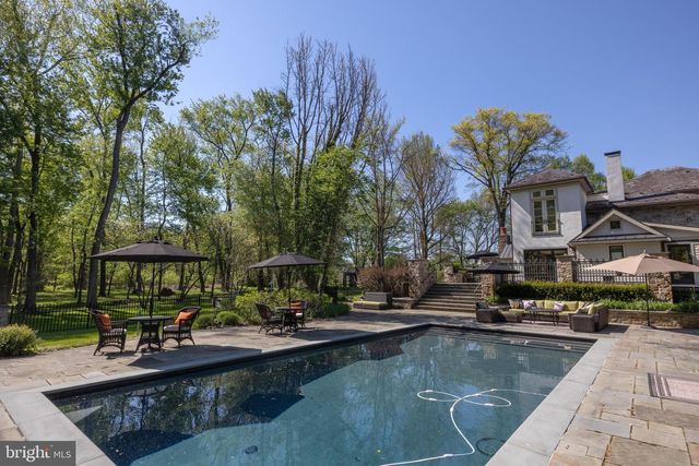 5447 CARVERSVILLE RD, Doylestown, PA 18902