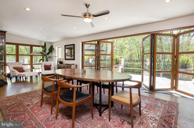 5447 CARVERSVILLE RD, Doylestown, PA 18902