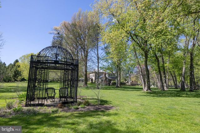 5447 CARVERSVILLE RD, Doylestown, PA 18902