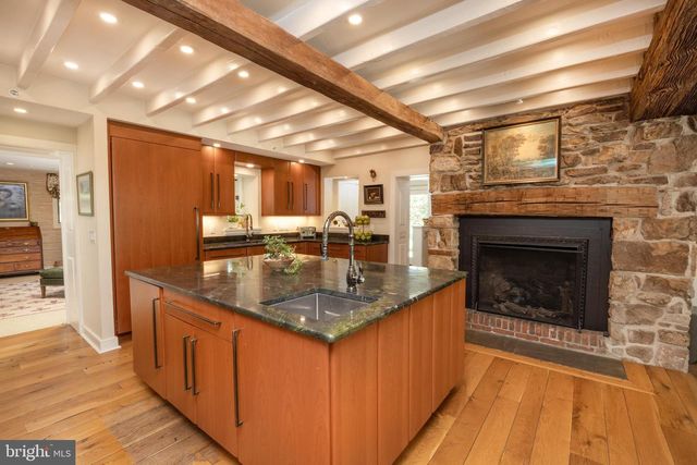 5447 CARVERSVILLE RD, Doylestown, PA 18902