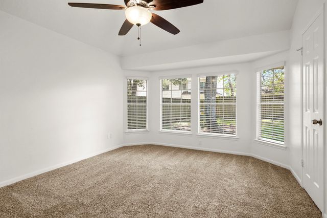 16014 Lakestone Drive, Tomball, TX 77377