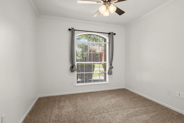 16014 Lakestone Drive, Tomball, TX 77377