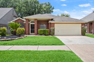 16014 Lakestone Drive, Tomball, TX 77377