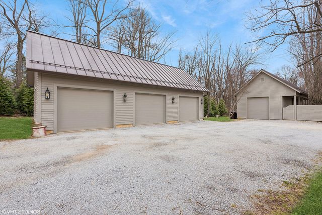126 W 625 N, Valparaiso, IN 46385
