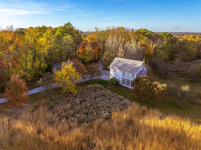 126 W 625 N, Valparaiso, IN 46385