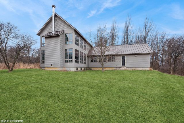 126 W 625 N, Valparaiso, IN 46385