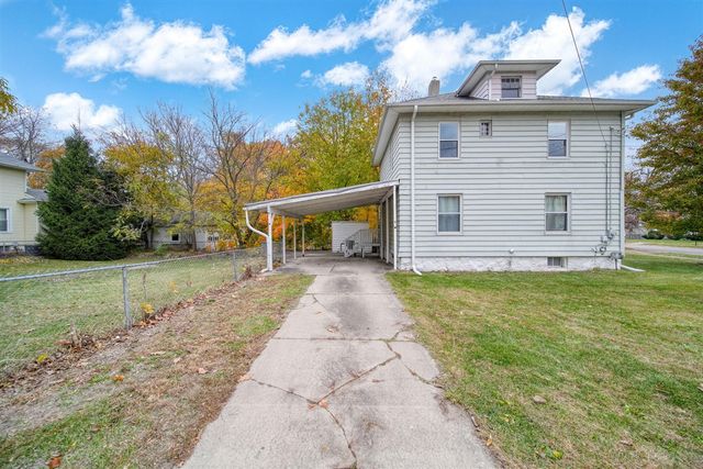 920 Wildwood Avenue, Jackson, MI 49202