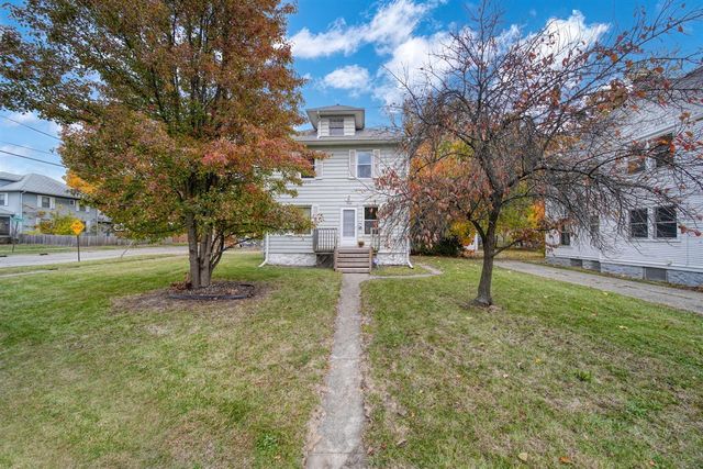 920 Wildwood Avenue, Jackson, MI 49202