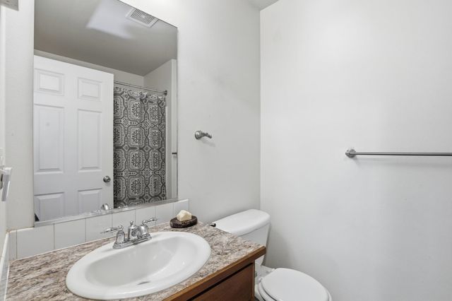 17406 E Knox Ave, Spokane Valley, WA 99016