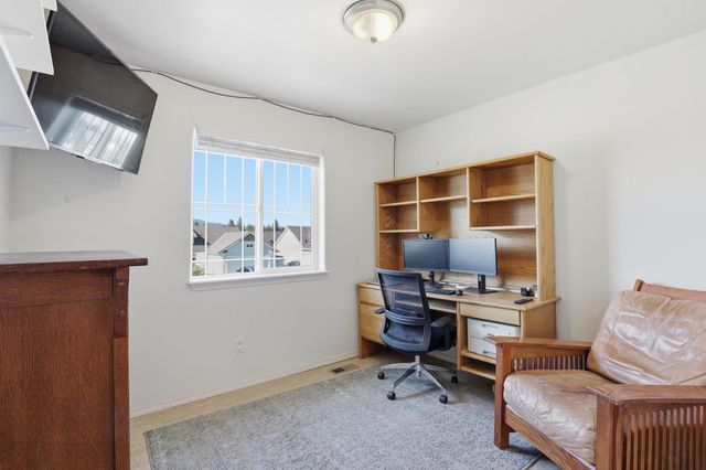 17406 E Knox Ave, Spokane Valley, WA 99016