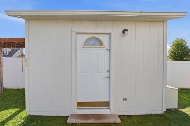 17406 E Knox Ave, Spokane Valley, WA 99016