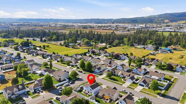 17406 E Knox Ave, Spokane Valley, WA 99016