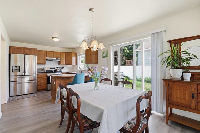 17406 E Knox Ave, Spokane Valley, WA 99016