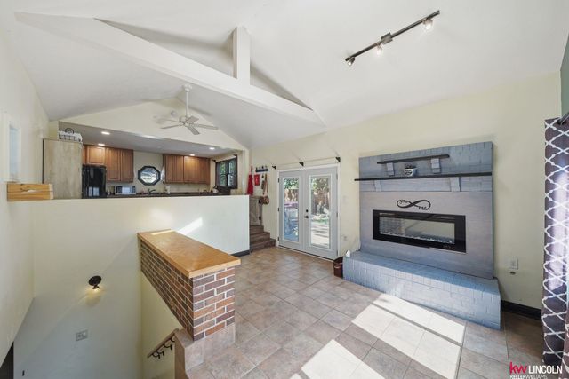 636 a Street, Lincoln, NE 68502