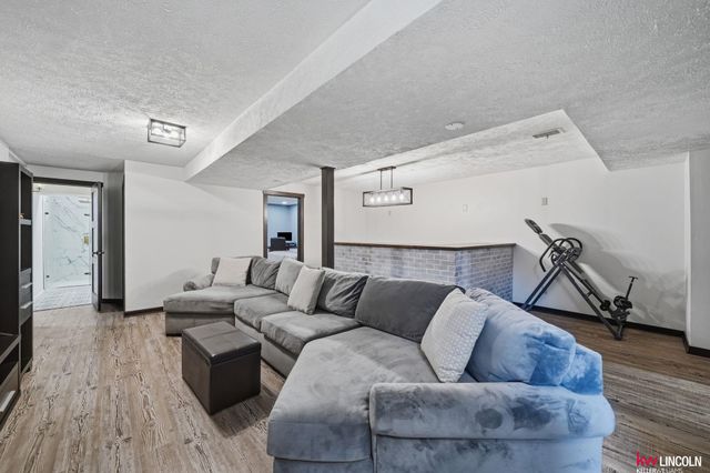 636 a Street, Lincoln, NE 68502