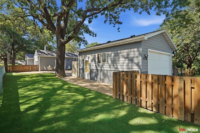 636 a Street, Lincoln, NE 68502