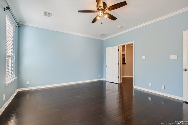 1754 Heavens Peak, San Antonio, TX 78258