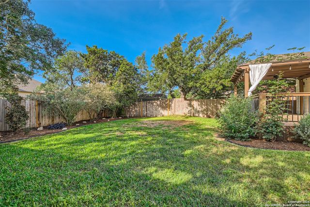 1754 Heavens Peak, San Antonio, TX 78258