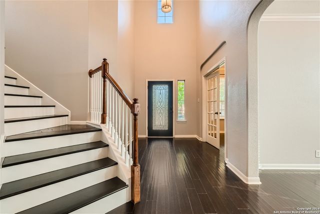 1754 Heavens Peak, San Antonio, TX 78258
