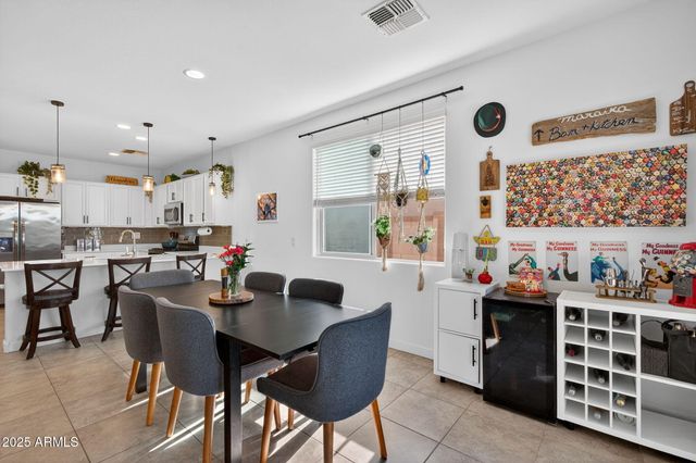 5950 N 90TH Drive, Glendale, AZ 85305