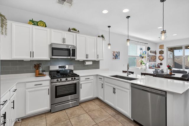 5950 N 90TH Drive, Glendale, AZ 85305