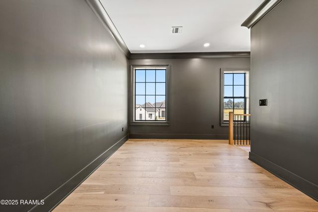 108 Trailing Oaks Drive, Youngsville, LA 70592