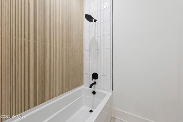 108 Trailing Oaks Drive, Youngsville, LA 70592