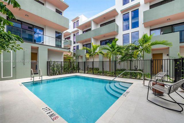 721 SW 11th Street E E, Miami, FL 33129