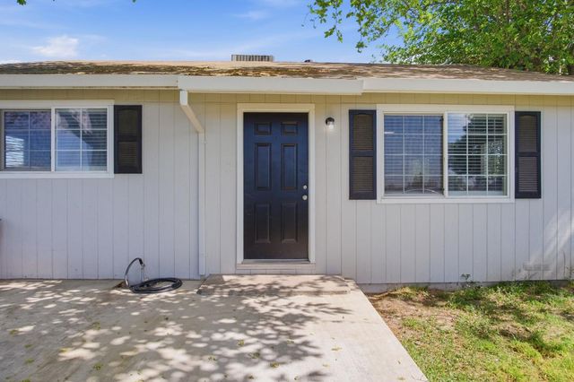 830 Montpelier Rd, Hickman, CA 95323