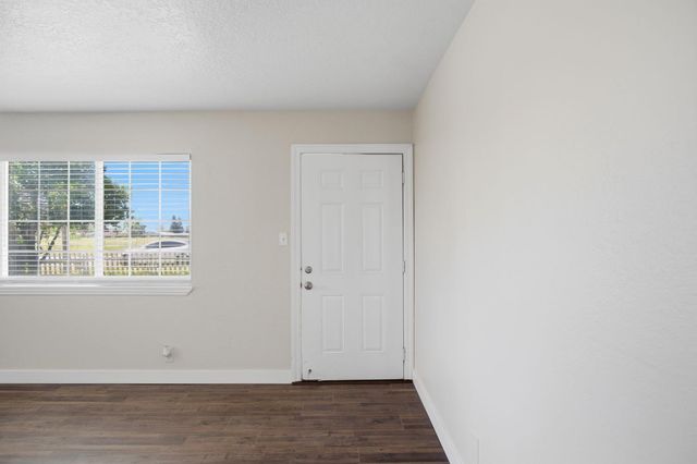 830 Montpelier Rd, Hickman, CA 95323