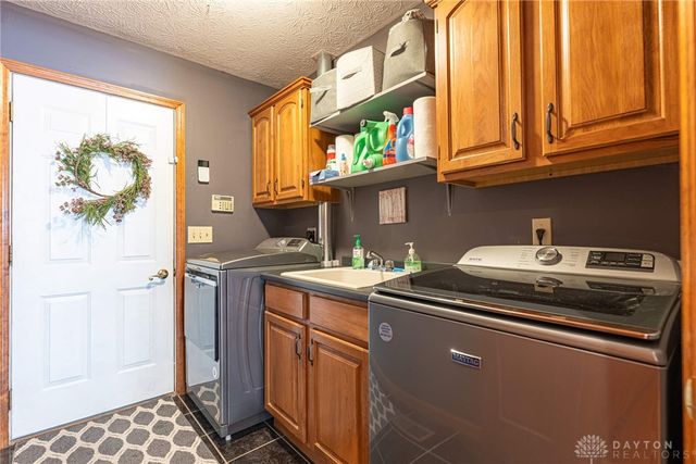 190 Nattix Court, Carlisle, OH 45005