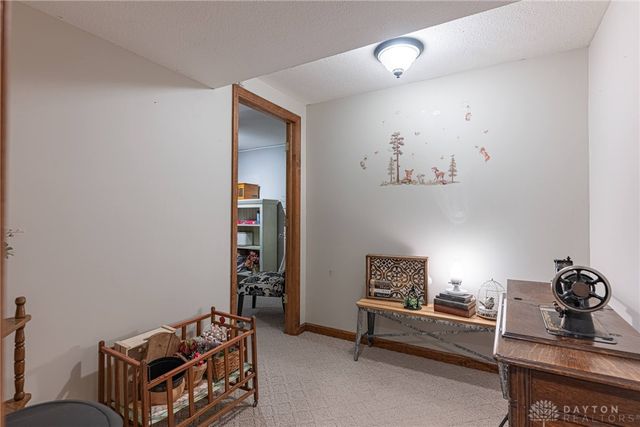 190 Nattix Court, Carlisle, OH 45005