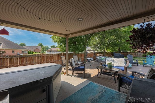 190 Nattix Court, Carlisle, OH 45005