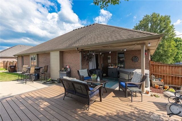 190 Nattix Court, Carlisle, OH 45005