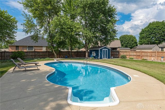 190 Nattix Court, Carlisle, OH 45005