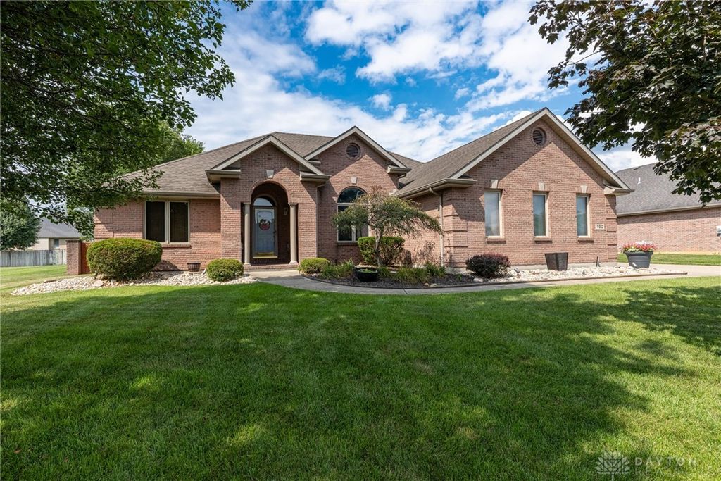 190 Nattix Court, Carlisle, OH 45005