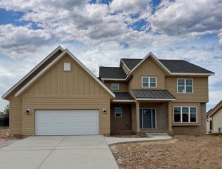 N54W19407 Kearney LANE, Menomonee Falls, WI 53051