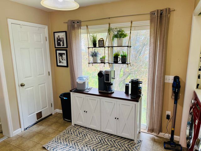 20 Memorial St, Templeton, MA 01436
