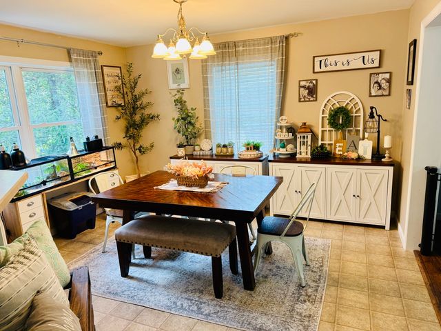 20 Memorial St, Templeton, MA 01436
