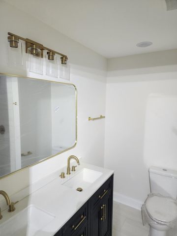 7 Iron Frg Alley, Charleston, SC 29403