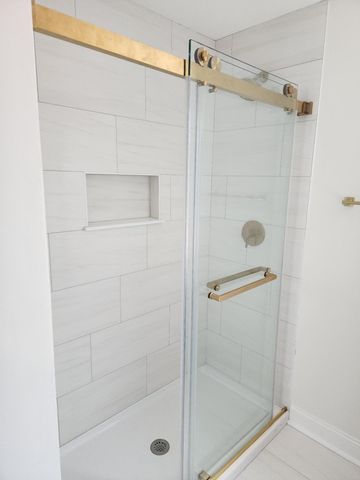 7 Iron Frg Alley, Charleston, SC 29403