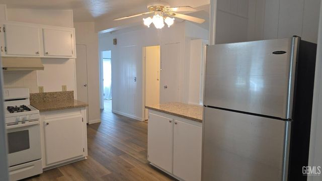 190 Par Lane, Bakersfield, CA 93308