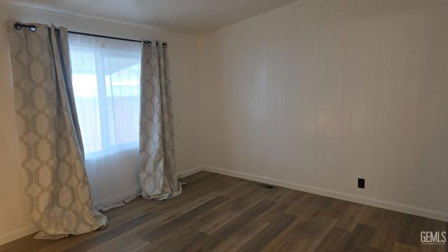 190 Par Lane, Bakersfield, CA 93308